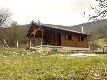  Na predaj nová drevená chatka v Šípkove s pozemkom 1264m - 13