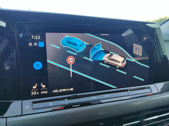 VW Golf 8 Variant VW STYLE 110 KW A7 Odpočet DPH Možný - 13