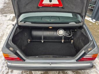 Mercedes-Benz 124 200E LPG - 13