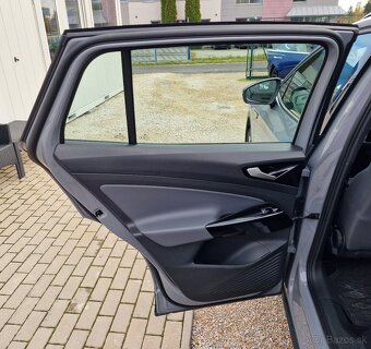 VOLKSWAGEN ID.4 PRO PERFORM. 77KWH, SOH: 94,4% / ODPOČET DPH - 13