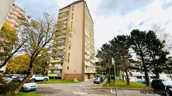 Na predaj príjemný 2 izb. byt na Segnerovej ulici v Karlovej - 13