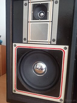 Hi-fi veža Universum - 13