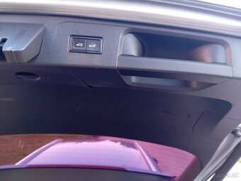 Volkswagen Passat Highline 2.0tdi DSG - 13