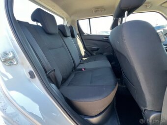 Suzuki Swift 1.2 benzín, 69kW, MT/5, rok:07.2012. - 13