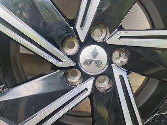 5X114,3 R18 + LETNE PNEU 225/55 R18 - 13