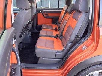 Volkswagen Touran Cross 2.0 TDi 103Kw(140Ps) EXCLUSIVE - 13
