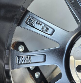 originálna sada Škoda Fabia IV 215/45 R17 Nexen Nblue HD - 13