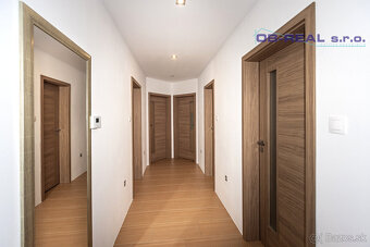 Predaj 4izb RD 183m2 pozemok 464m2 výstavba 2015 čiatč. Zari - 13