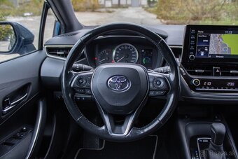 Toyota Corolla Hybrid 2.0 CVT / AJ NA SPLÁTKY / PROTIÚČET / - 13