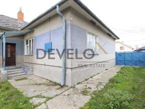 Dve stavebne parcely s rozhlohou 2025 m² s rodinnym domom - 13