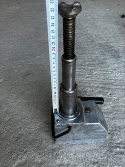 Zdvihák / Hever - 13