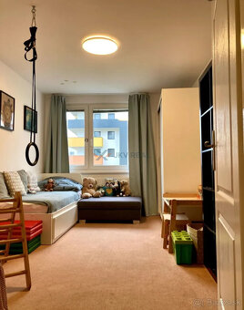 Priestranný 3-izbový byt na predaj - Trnava - 13