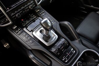 Porsche Cayenne Diesel Tiptronic S / 176kW / A8 / 2011 - 13