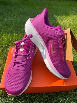 Bezecke tenisky Nike Quest - 13