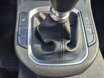 Hyundai i30 CW 1.6 CRDi Comfort - 13