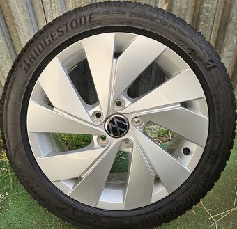 Atraktívna, originálna zimná sada VW - 5x112 r17+205/50 r17 - 13