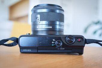 Canon EOS M10 - 13