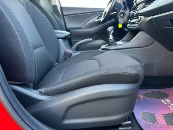 Hyundai i30 Fastback 1.4 T-GDi 1.Maj ČR r.v.2019 - 13