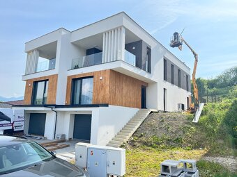 Pásová pracovná plošina. CTE TRACCESS 170 CS - 13