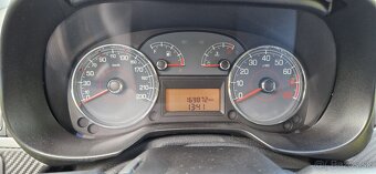 Fiat Grande Punto 1.4 Benzín 8v - 13