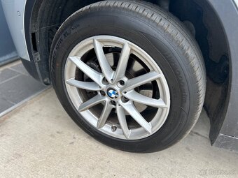 BMW X1 sDrive 18d A/T 2017 - 13