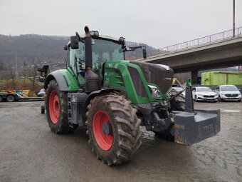 traktor FENDT 824 VARIO - 13