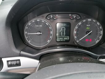 predam skoda oktavia 2 - 13