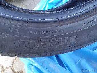 Predam pneu letne 235/50 R19 - 13