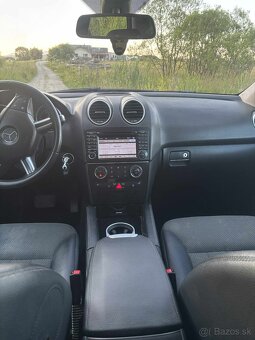 Mercedes ML 320CDI - 13