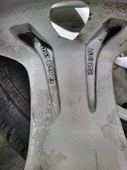5X120 R18 BMW Zimna sada 235/50 R18 Nokian - 13