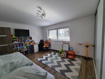 Na predaj byt vo veľkosti bungalovu - 13