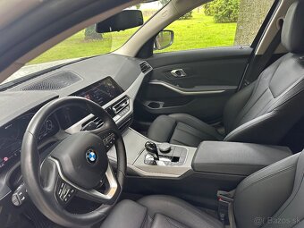 BMW Rad 3 330e Premium PHEV A/T Plug-In HYBRID - 13