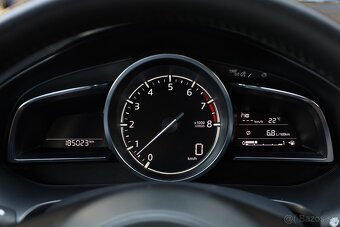 Mazda 3 2.0 Skyactiv-G165 Sport Paket - 13