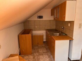 Predám/prenajmem polyfunkčnú budovu v centre Tvrdošína - 13