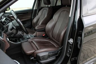 BMW X1 F48 xDrive 18d Sport Line A/T 110kw /AJ NA SPLATKY/ - 13