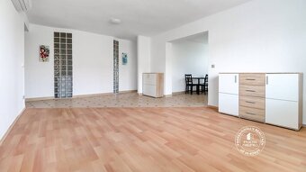 AXIS REAL | 4-izb.byt 102 m2, VEĽKÁ LODŽIA, STARÉ MESTO, ul. - 13