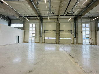 Prenájom nového priestoru 470m² s tepelnými čerpadlami v mes - 13