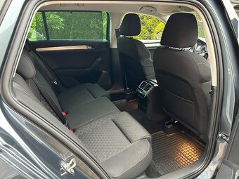 Škoda Superb Combi  iV 1.4TSI PHEW 160kw DSG Style - 13