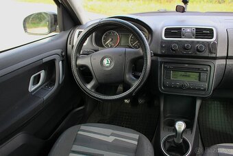 ŠKODA..ROOMSTER...1,2..51KW....BENZIN....2009....154TIS..KM - 13