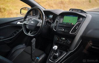 FORD FOCUS RS 80 000KM - 13