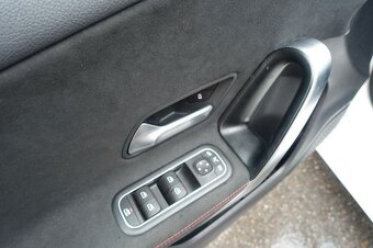 Predám Mercedes - Benz A180 AMG Line,2020,110kW - 13