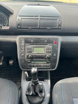 VW Sharan 1.9 TDi - 13