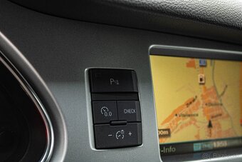 2008 Audi Q7 3.0 TDI 176kW Koža 3x S-Line - 13