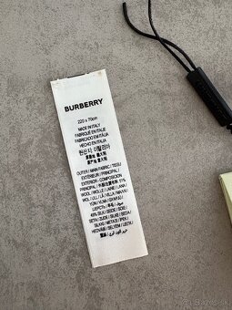 Burberry originál tenký šál, šatka, pc 339€ - 13