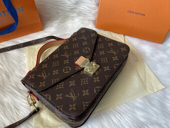 Louis Vuitton Metis kabelka - 13