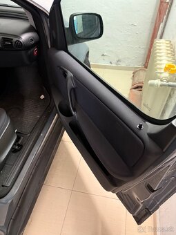 Mercedes Vaneo 1,7 cdi manual - 13