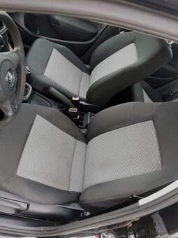 Volkswagen POLO 6R 1.2 HTP 51kw Nová STK - 13