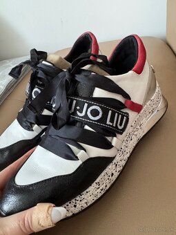 Damske EXTRA tenisky zn. Liu Jo vel. 39 - 13