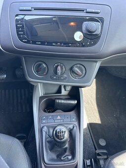 Seat Ibiza SC 1.4 16v 2011 - 13