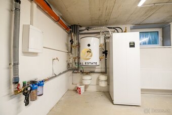 Na PREDAJ 5 i novostavba  bungalov s garážou v Nitre - 13